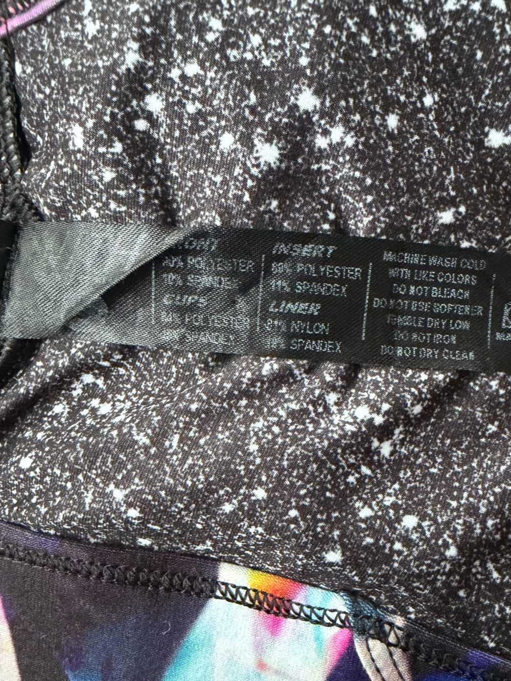 Peloton Dark Multicolor Printed Sports Bra Geometric Pattern Size small - Picture 5 of 5